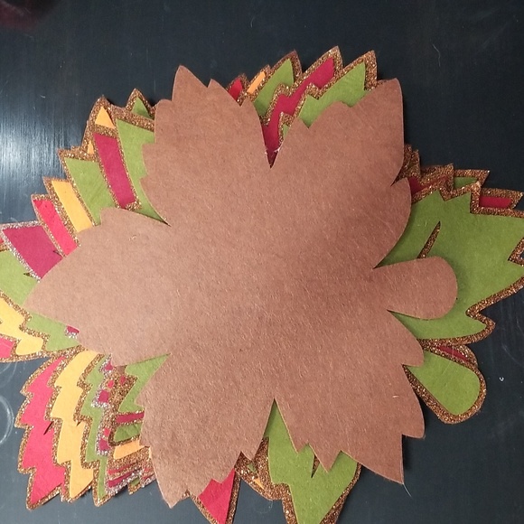 10 felt fall decorations for plating dinner table sold as set glittering. SET - Picture 8 of 10